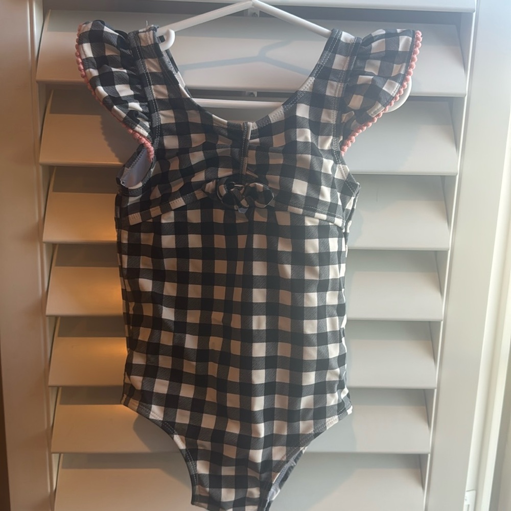 Jessica Simpson blk/wht swimsuit 5